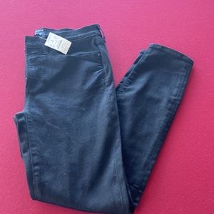 J Crew 8” mid rise skinny jeans